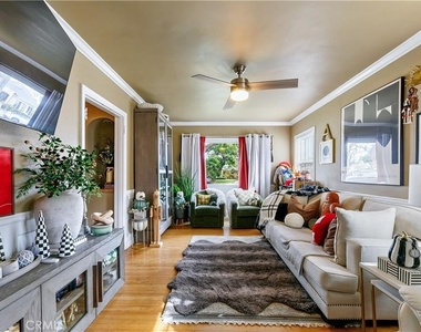 3907 Edgehill Drive - Photo Thumbnail 14