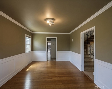 3907 Edgehill Drive - Photo Thumbnail 37