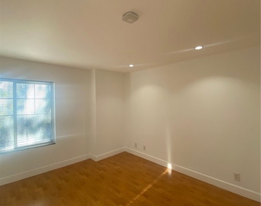 3380 Holly Grove Street - Photo Thumbnail 11