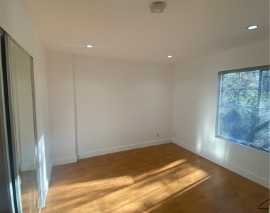 3380 Holly Grove Street - Photo Thumbnail 10