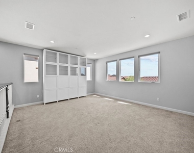 20752 Spruce - Photo Thumbnail 27