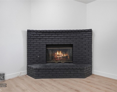 5009 Shaman Court - Photo Thumbnail 12