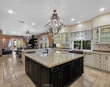 3724 Winford Drive - Photo Thumbnail 24