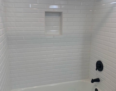1720 Stillwater Court - Photo Thumbnail 5