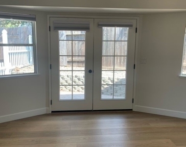 1720 Stillwater Court - Photo Thumbnail 13