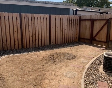 1720 Stillwater Court - Photo Thumbnail 8