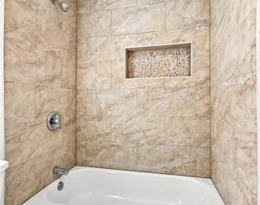10646 S Wilton Place - Photo Thumbnail 22