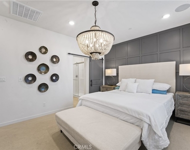 2941 W Lincoln Ave #3 - Photo Thumbnail 24