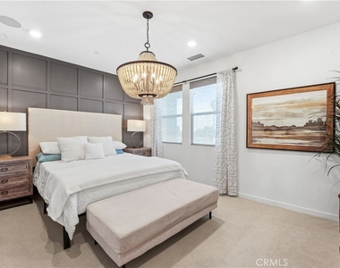 2941 W Lincoln Ave #3 - Photo Thumbnail 22