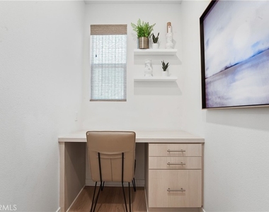 2941 W Lincoln Ave #3 - Photo Thumbnail 15