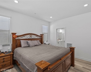 16282 Meadowhouse Avenue - Photo Thumbnail 19