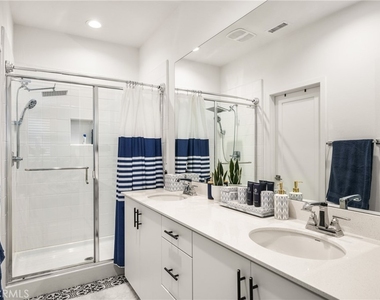 663 S Mosaic Street - Photo Thumbnail 25