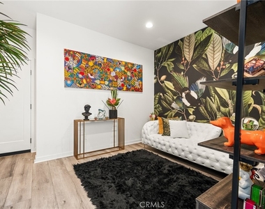 663 S Mosaic Street - Photo Thumbnail 4