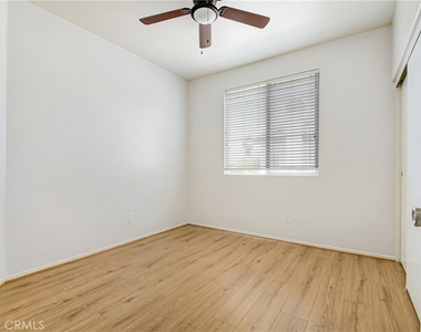 709 E Agape Avenue - Photo Thumbnail 15