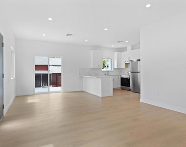 112 N Kenneth Road - Photo Thumbnail 5