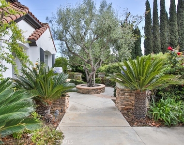 4486 Southern Pointe Lane - Photo Thumbnail 7