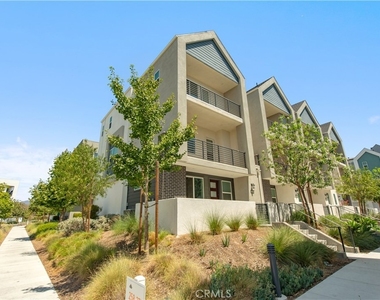 258 Sash - Photo Thumbnail 2