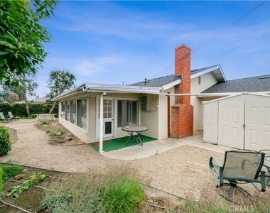 1019 E Walnut Avenue - Photo Thumbnail 33