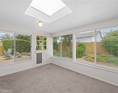 1019 E Walnut Avenue - Photo Thumbnail 27
