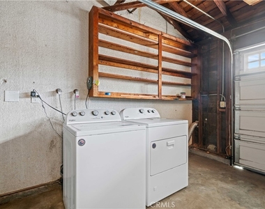 1019 E Walnut Avenue - Photo Thumbnail 32
