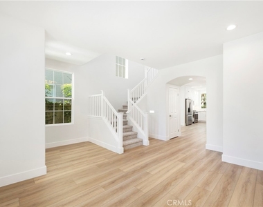 175 Kingswood - Photo Thumbnail 2