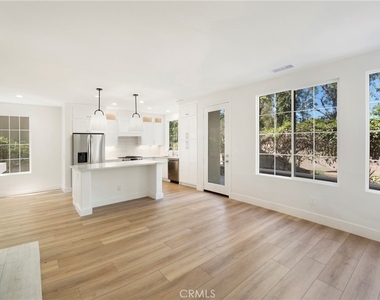 175 Kingswood - Photo Thumbnail 16
