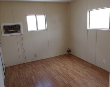 12710 3rd Street - Photo Thumbnail 8