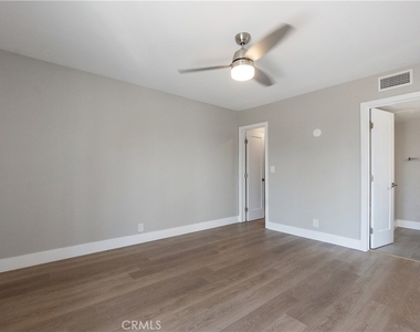 2607 Solana - Photo Thumbnail 14