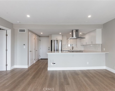 2607 Solana - Photo Thumbnail 11