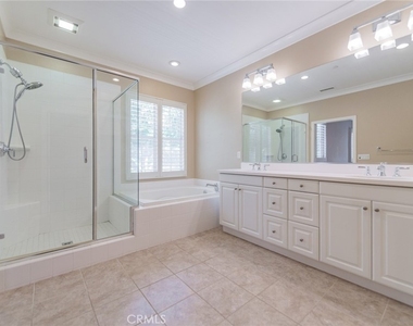 105 Doverwood - Photo Thumbnail 8