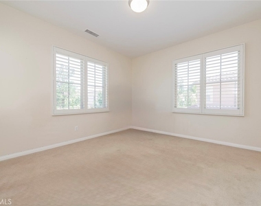 105 Doverwood - Photo Thumbnail 9