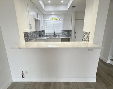 30902 Clubhouse Drive - Photo Thumbnail 2
