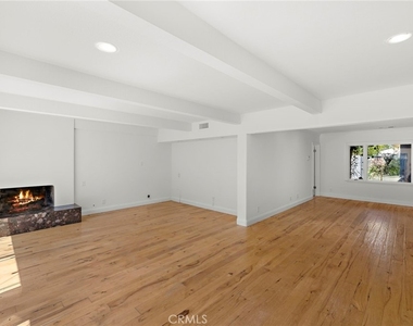 273 Cecil Place - Photo Thumbnail 5