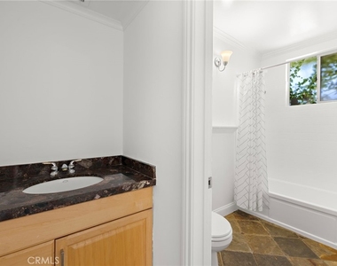 273 Cecil Place - Photo Thumbnail 12