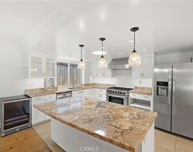 273 Cecil Place - Photo Thumbnail 3