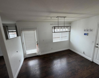 352 San Juan Grade Road - Photo Thumbnail 9