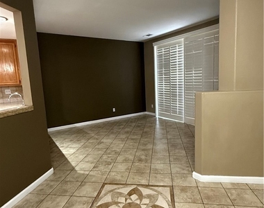 964 N Turner Ave Apt 82 Avenue N - Photo Thumbnail 2