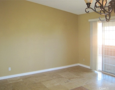 2441 Sylvian - Photo Thumbnail 5