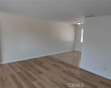3890 N Lugo Avenue - Photo Thumbnail 2