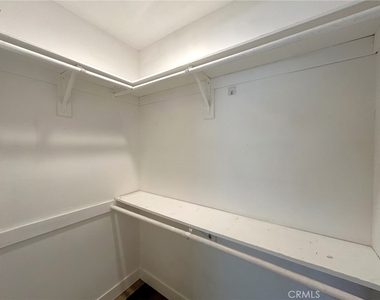 20 Ford Street - Photo Thumbnail 15