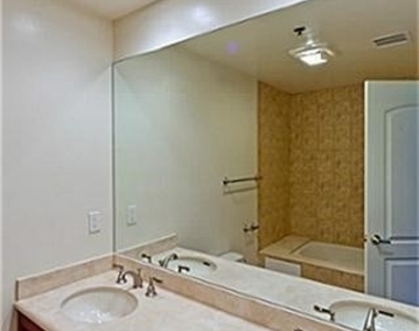 10214 Fernglen Avenue - Photo Thumbnail 6