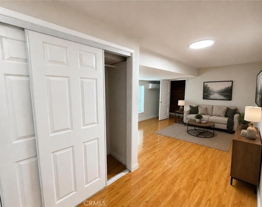468 Jeffries - Photo Thumbnail 17