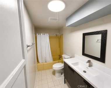 468 Jeffries - Photo Thumbnail 27