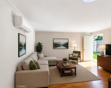 468 Jeffries - Photo Thumbnail 13