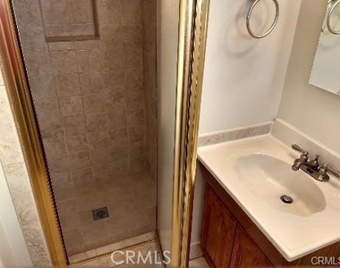 1630 Bentley Place - Photo Thumbnail 3