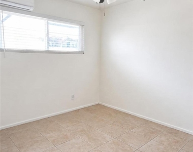 343 W Tramview - Photo Thumbnail 7