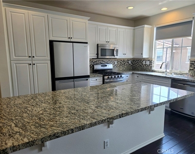 6372 Tivoli Lane - Photo Thumbnail 12