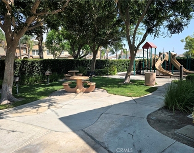 6372 Tivoli Lane - Photo Thumbnail 29