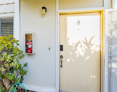 1434 Highland Avenue - Photo Thumbnail 3