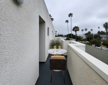 807 21st Street - Photo Thumbnail 12